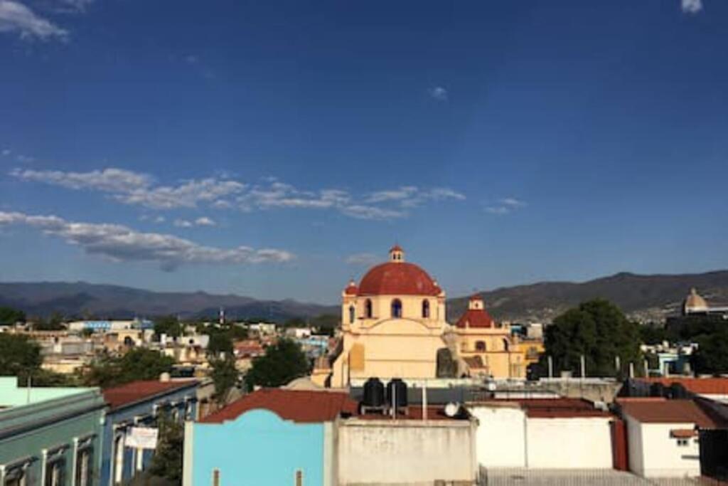 M1010 Agradable Departamento Centrico En Oaxacaアパートメント エクステリア 写真