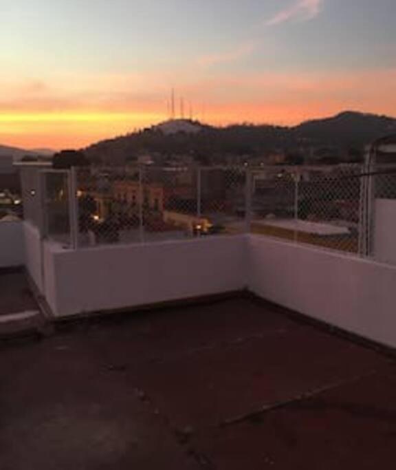 M1010 Agradable Departamento Centrico En Oaxacaアパートメント エクステリア 写真